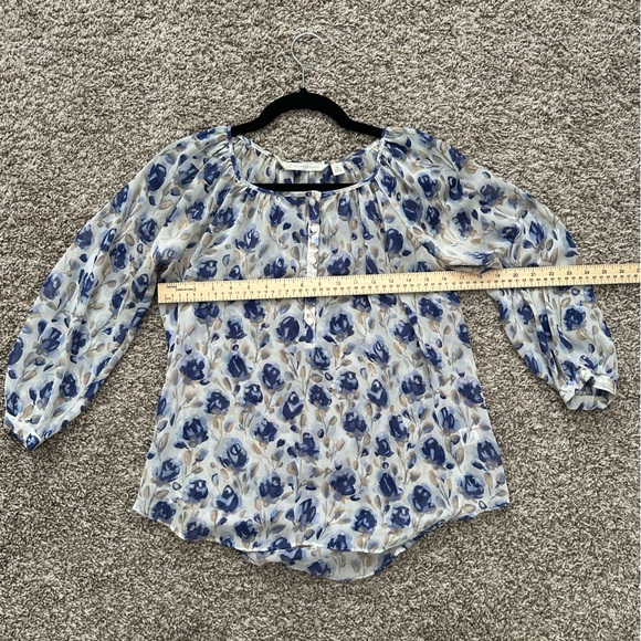 LC Lauren Conrad floral flowy blouse top - Picture 6 of 10